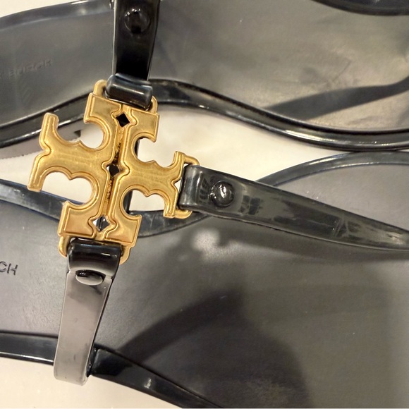 TORY BURCH ROXANNE JELLY SANDAL CLASSIC BLACK/ GOLD SIZE 8 - Picture 9 of 11